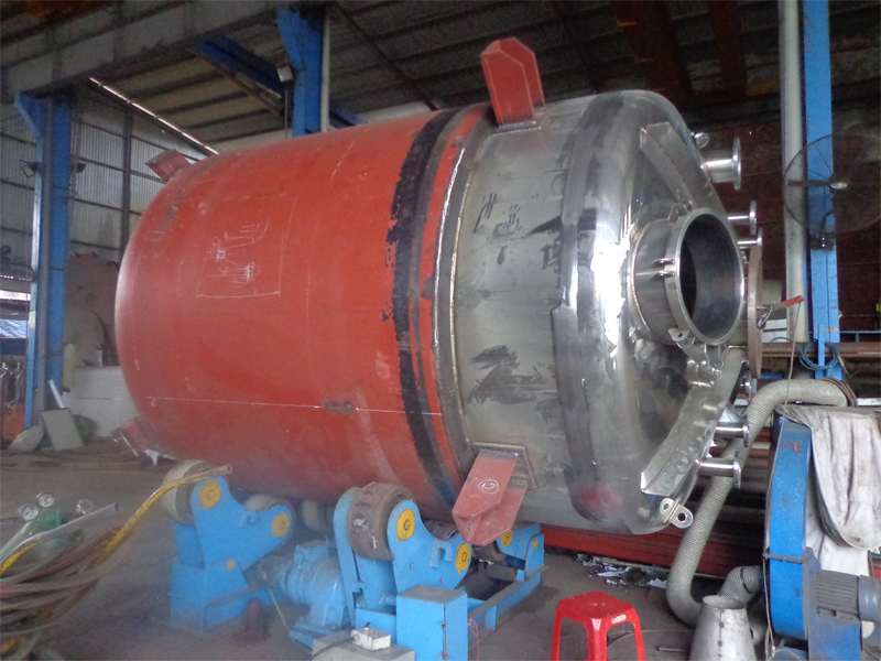 Chế tạo bồn khuấy